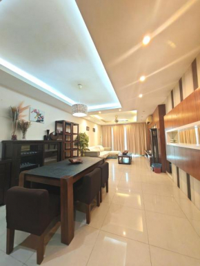 KLCC Elegant Homestay 4BR 12pax